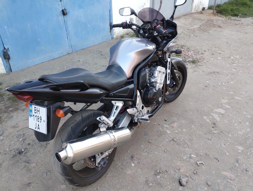 Yamaha fzs 1000 fazer