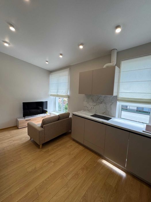 новобудова, клубний будинок. Дафі, Підстанція, пр. Науки. Перша здача