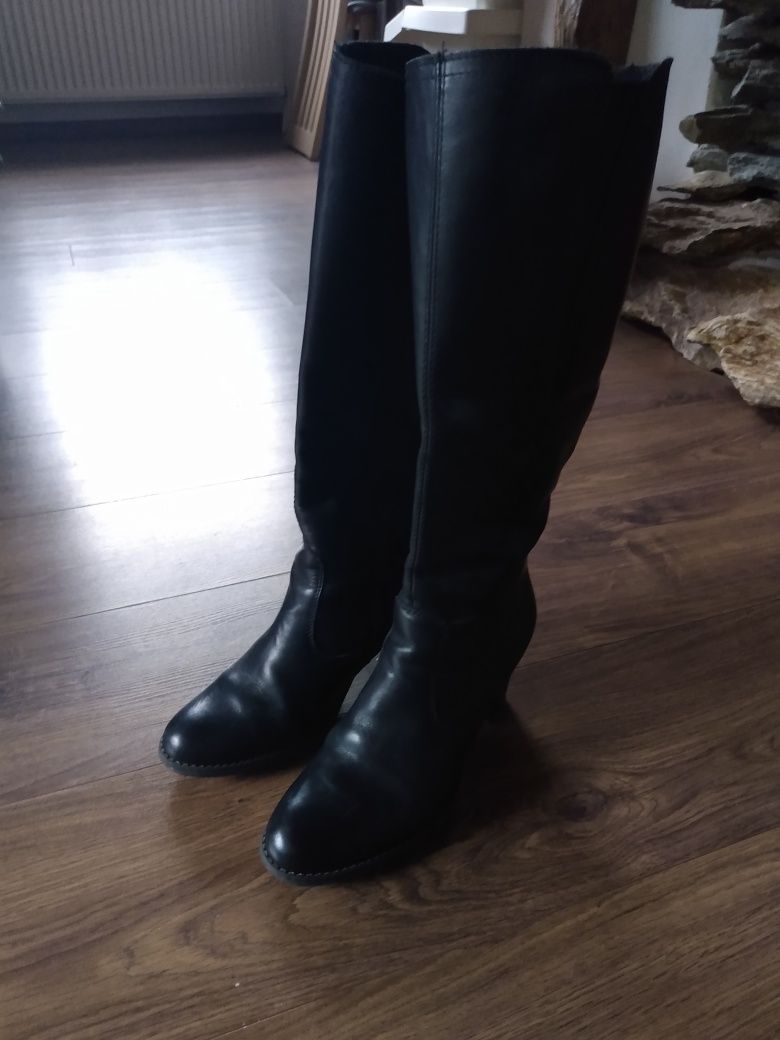Kozaki skórzane Lasocki 38.