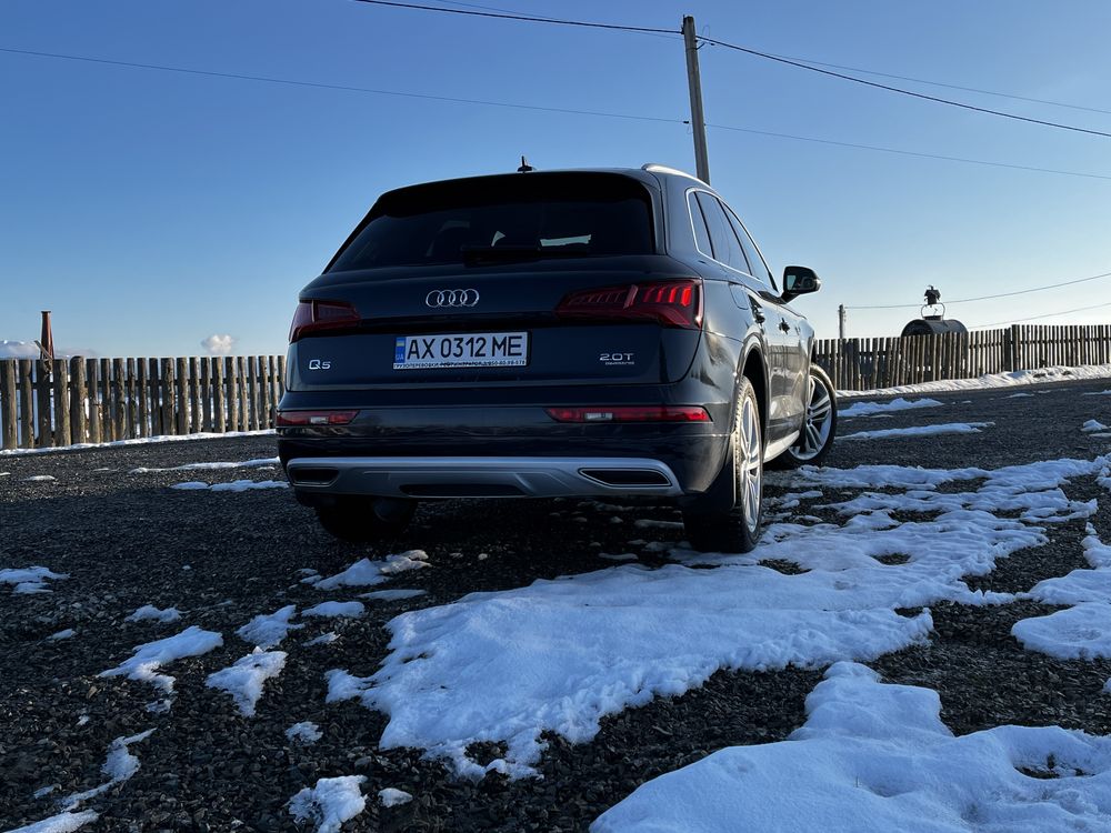 Audi Q5 2018 quattro