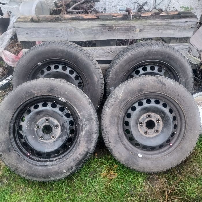 Opony  zimowe z felgami 5x112