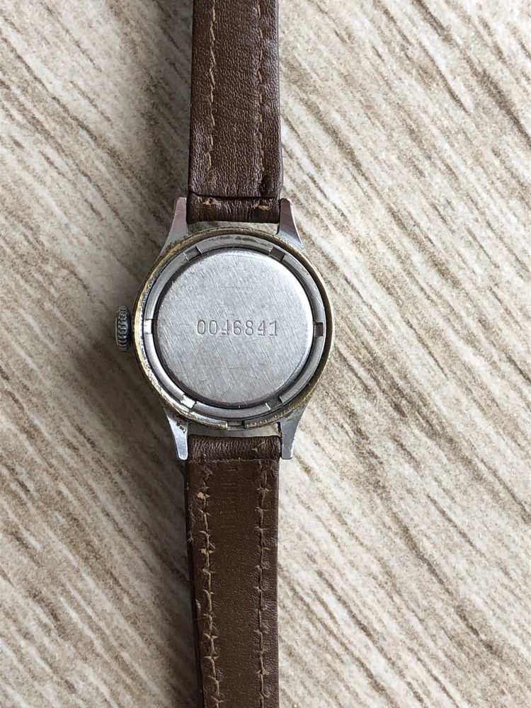 Zabytkowy zegarek damski radzieckiej marki Zaria Ussr Vintage
