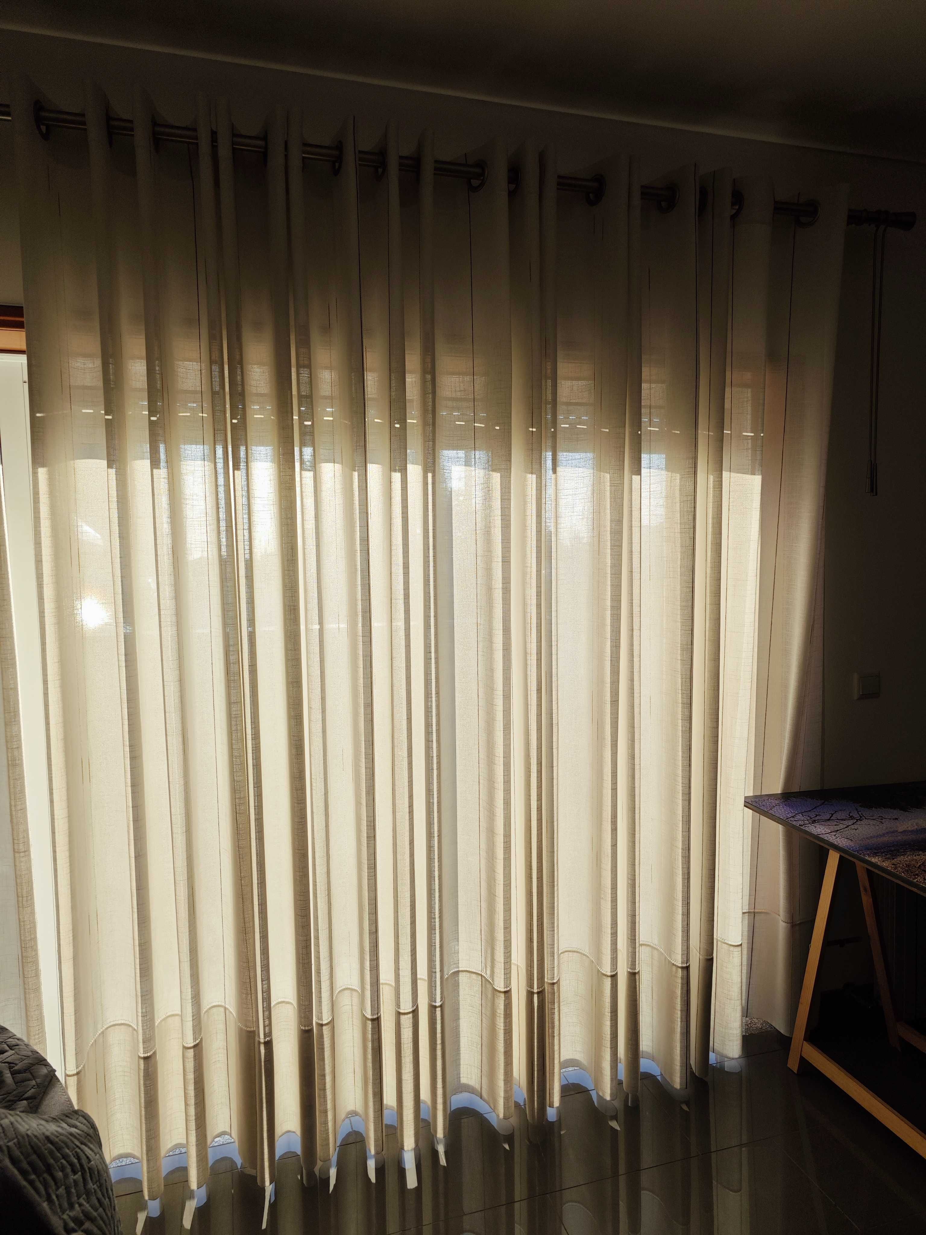 Cortinados em linho