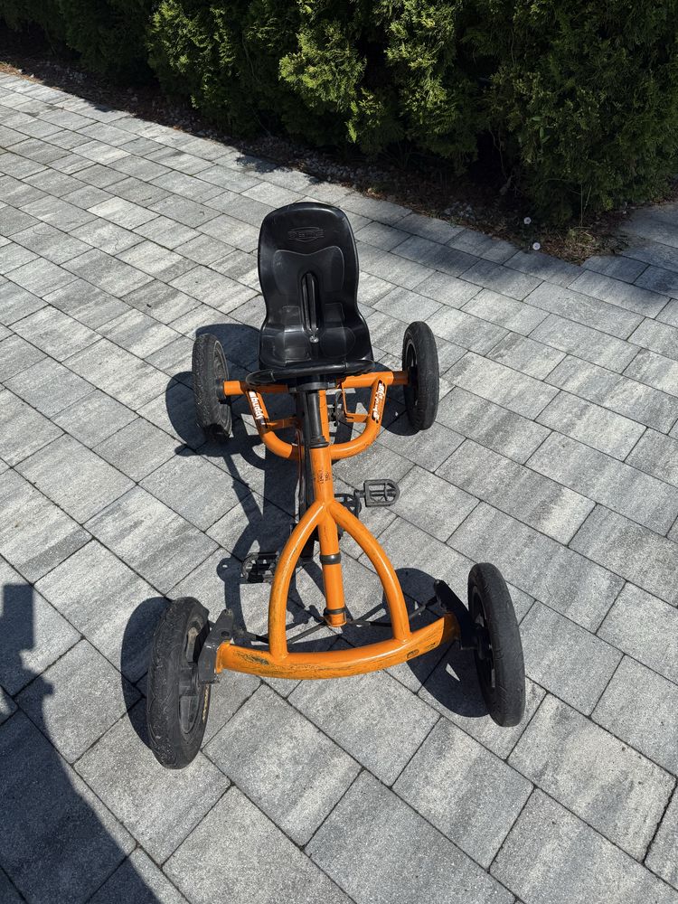 Rower gokart berg