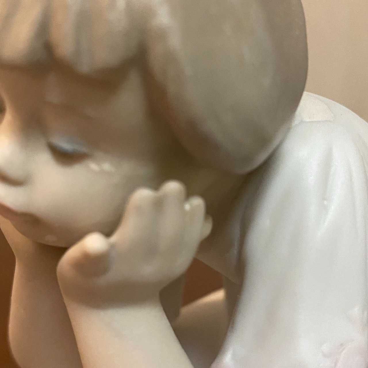 Фарфоровая статуэтка Lladro «Нечего делать». Дефект. Читайте описание.