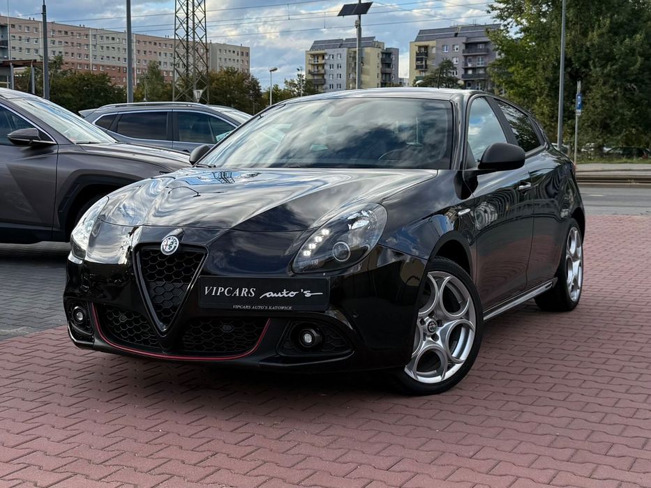 Alfa Romeo Giulietta Led / Skóra / Navi / DNA
