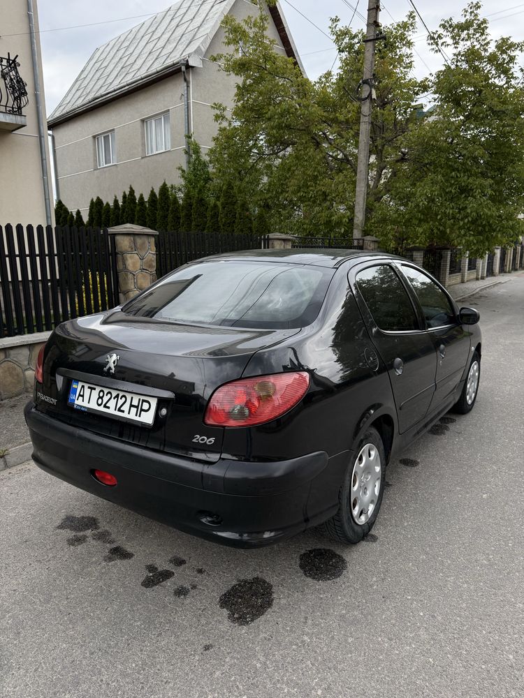 Peugeot 206 2007р. 1.4