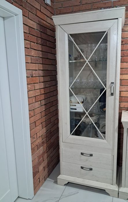 Witryna z oświetleniem oferta ważna do 6 grudnia!