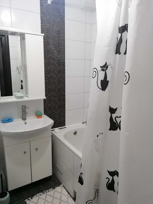 Продам 2-х кімнатну квартиру, Поділ