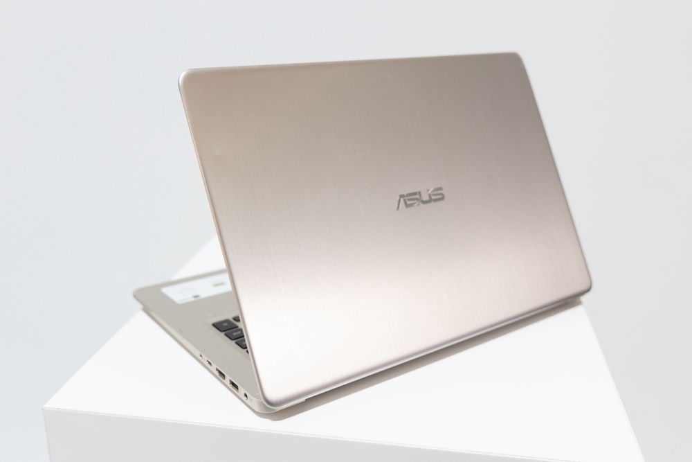Computador Portátil ASUS