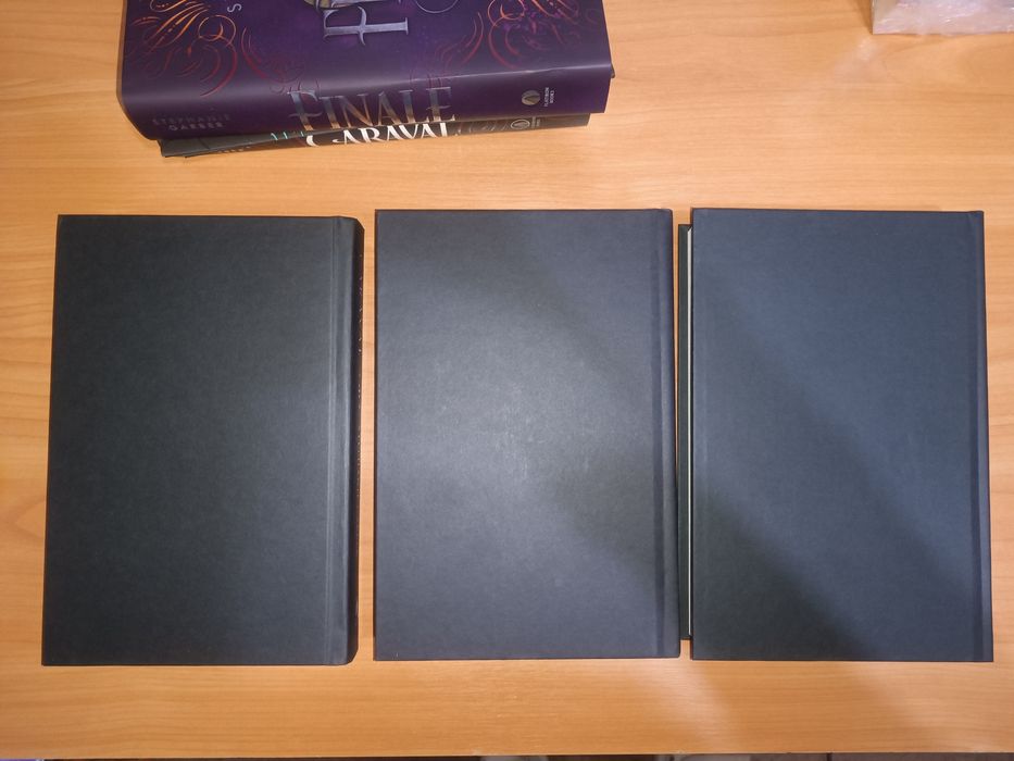 Трилогія "Caraval" Stephanie Garber (Каравал)