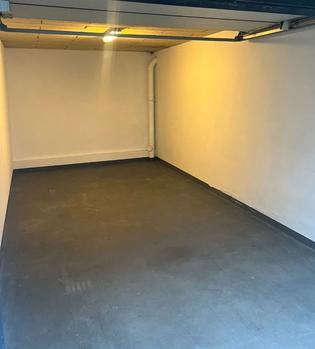 MAJOWE - Garaż   do wynajęcia