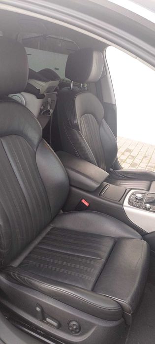 AUDI A6 AVANT 3.0 TDI Versão S Line