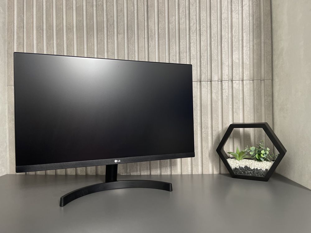 Тонкий 75 hz Монітор 24 дюйми LG 24MK600M-B Full HD