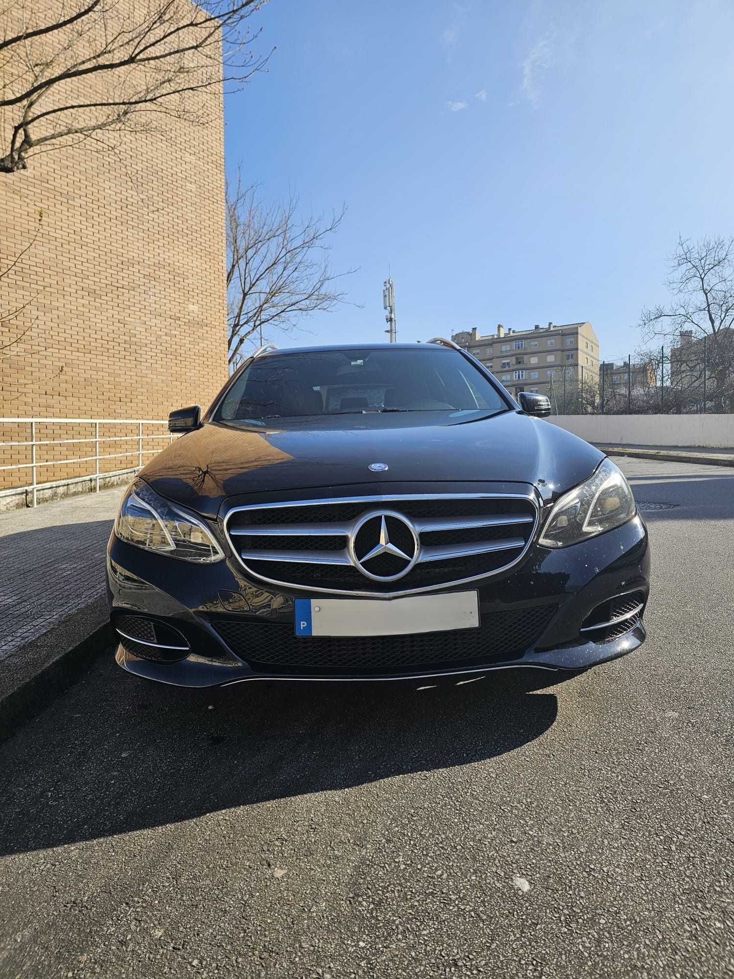 Vendo Mercedes Class E-220
