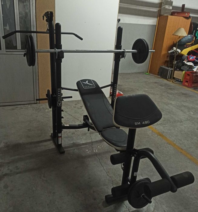 Banco de musculação DOMYOS BM490 + banco inclinado de oferta