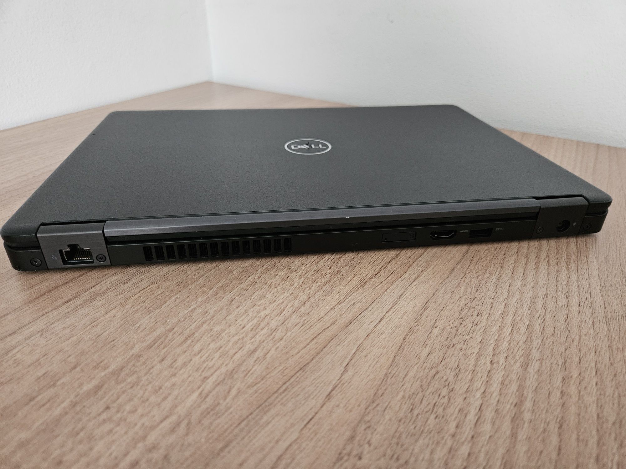 Dell Latitude 5490 14" FHD i3-8130U 8GB 256SSD W11 FHD