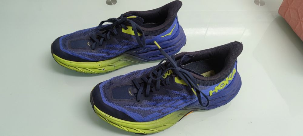 Hoka Speedgoat 5 tam. 42 2-3