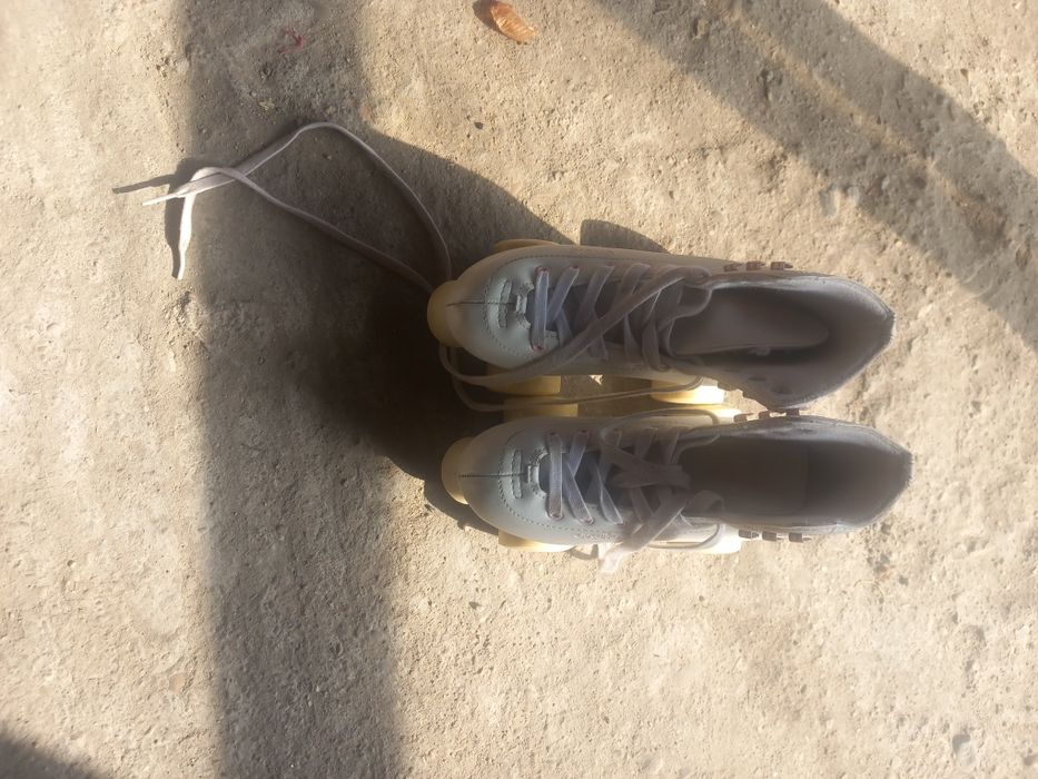 Vendo patins  como novos ,vendo porque  já não  serve
