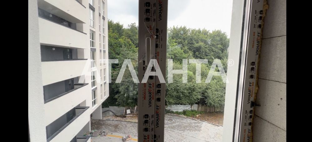 Продаж двокімнатної квартири в ЖК Америка