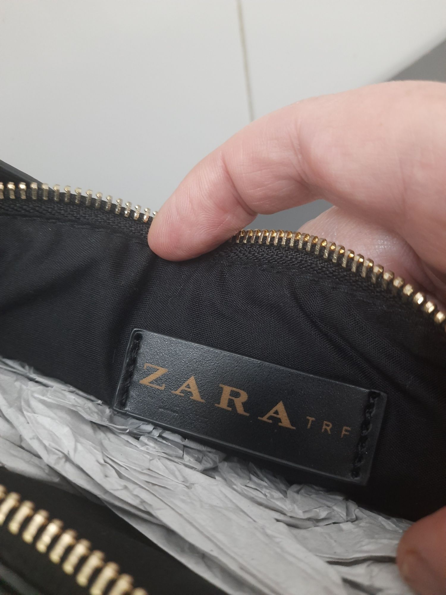 Сумочка Zara натуральна шкіра нова