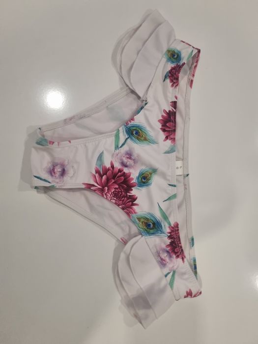 Cueca de bikini branca com padrão