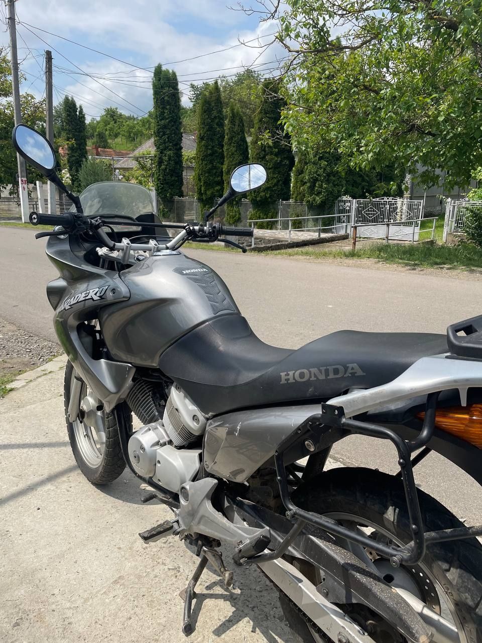 Мотоцикл Honda Varadero