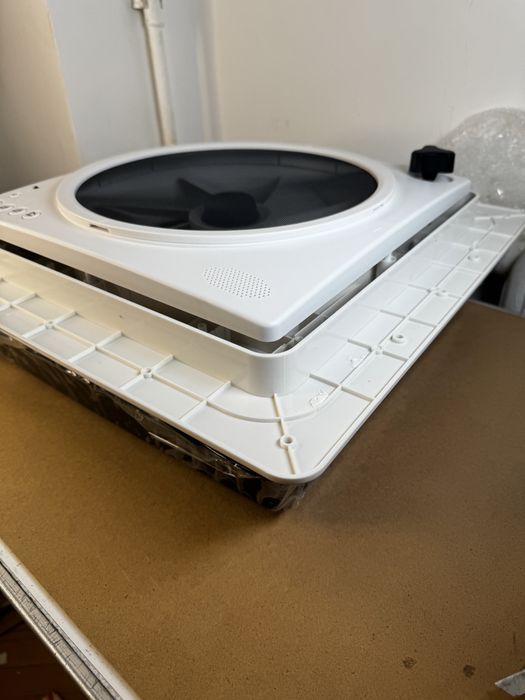 Вентилятор люковий 14" для кемпера/автодому з датчиком дощу