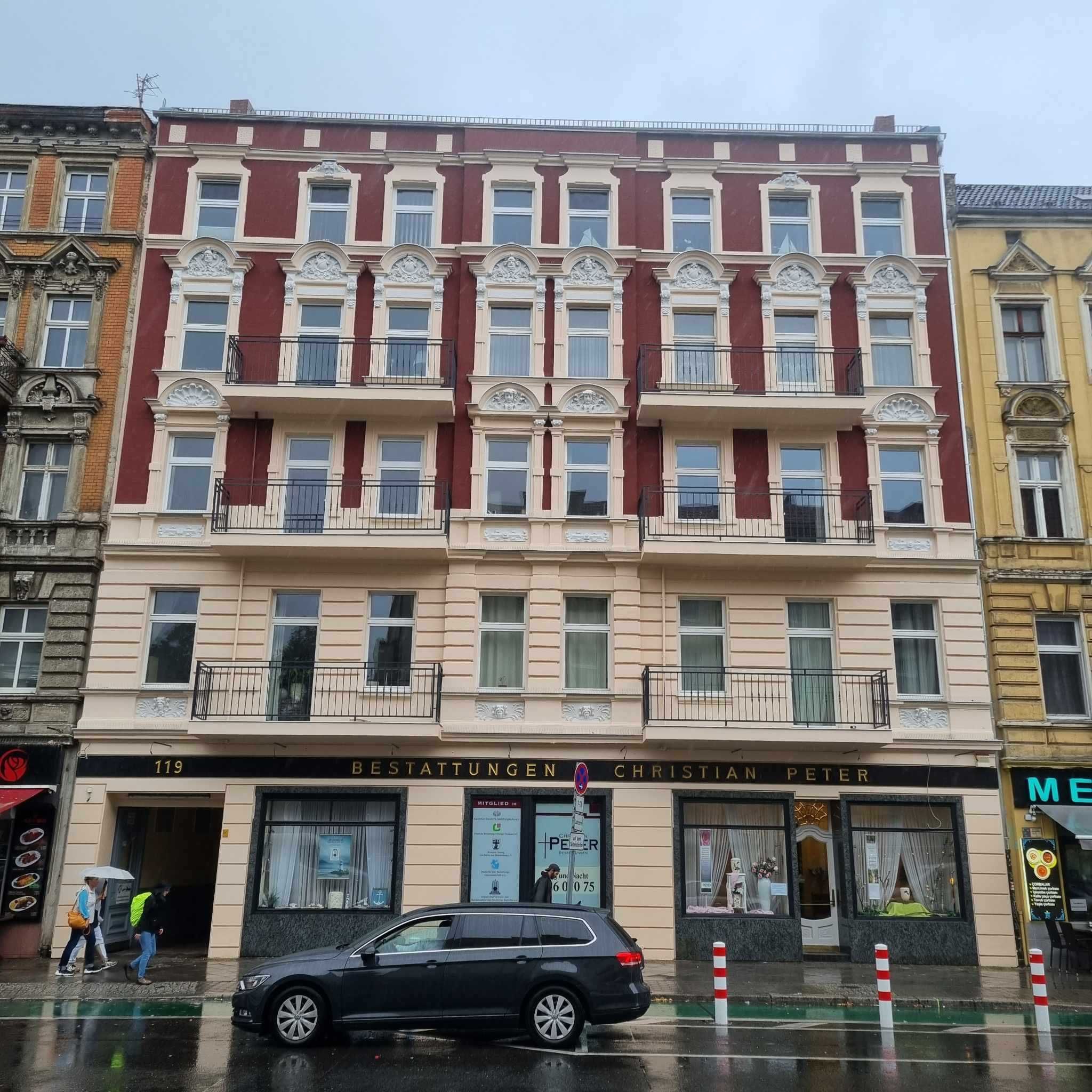 Montaż sztukaterii,  listwy przysufitowe SZTUKATOR RENOWACJA FASADY