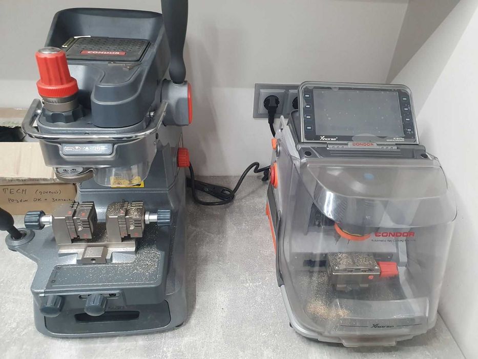 Виготовлення дублікатів ключів з чіпом, ремонт замків, склопідйомників