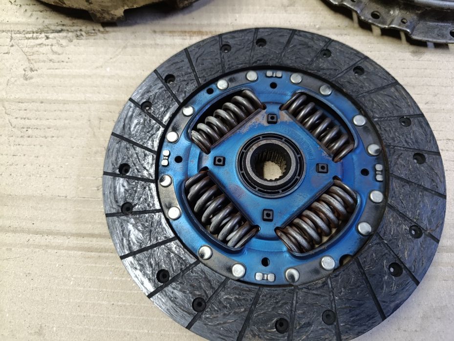 Комплект щеплення 2.0crdi Hyundai Santa Fe Tucson kia Sportage Carens