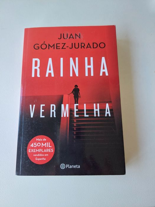 Livro Rainha Vermelha de Juan Gomez Jurado
