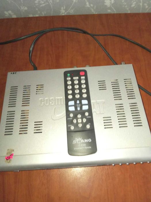 Спутниковый  тюнер ресивер