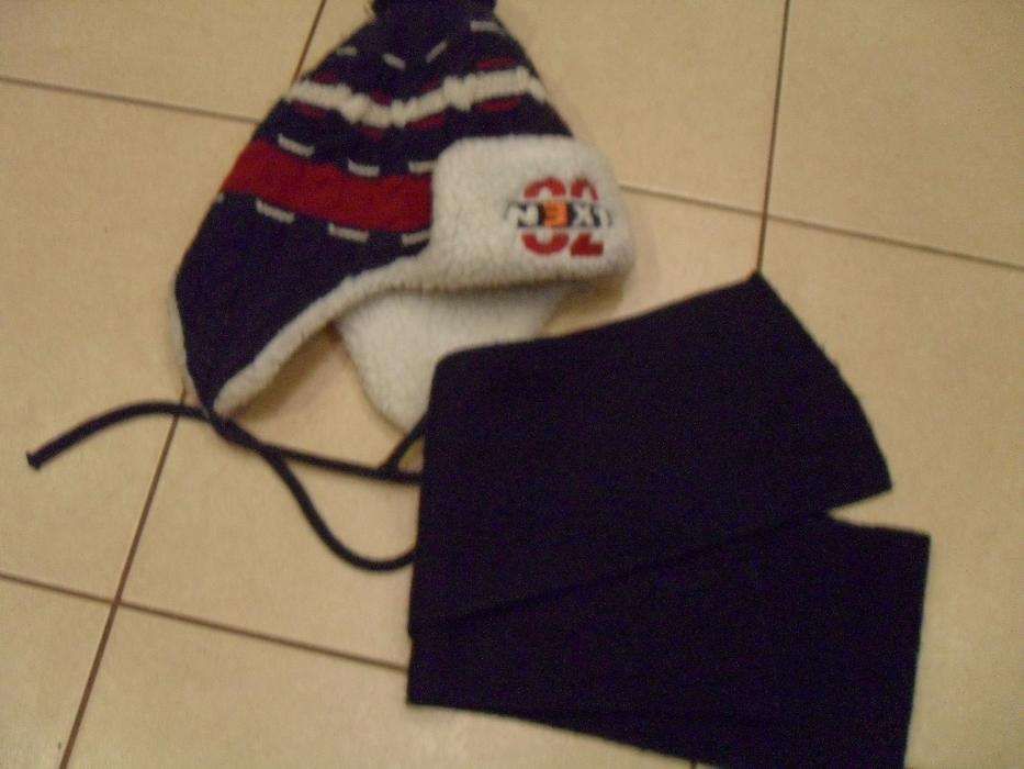 ПРОдам зимову шапку і шарф, шапочка