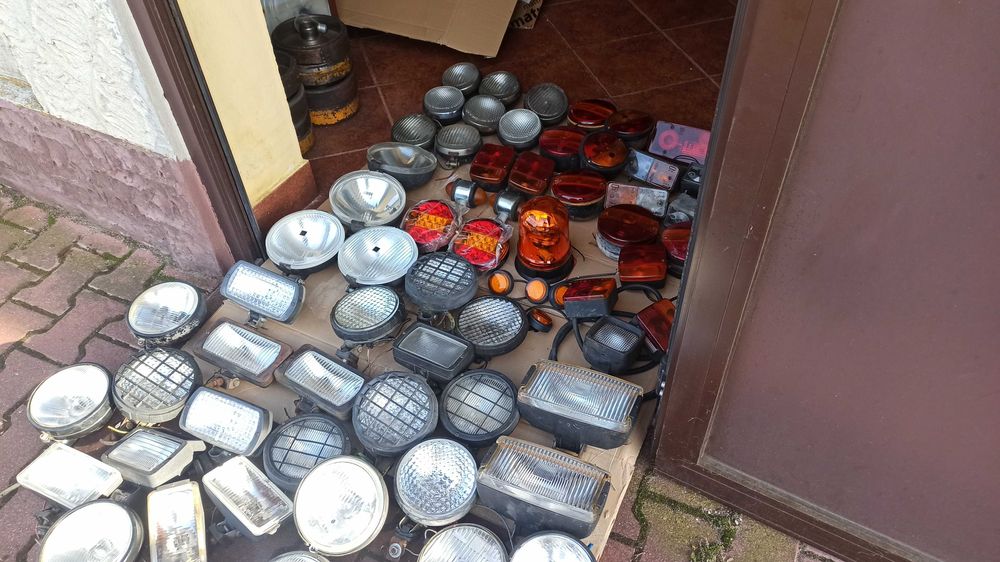 Lampa Reflektor Halogen Ciągnik Ursus Zetor Koparka Ładowarka Fadroma