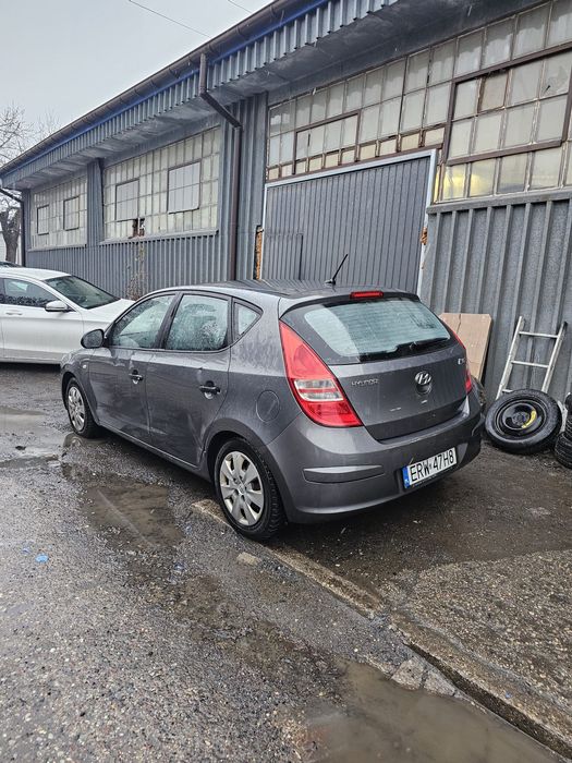 Hyundaj i30 2007,1.4benzyna+lpg-zadbane tanie w eksploatacji !!!