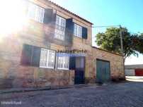 Casa de campo em pedra, 4 quartos, região de Barca DAlva. Portugal,...