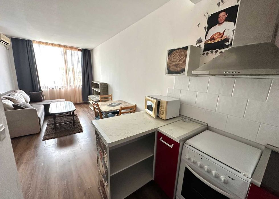 В продаже  2 х квартира в Солнечном Берегу