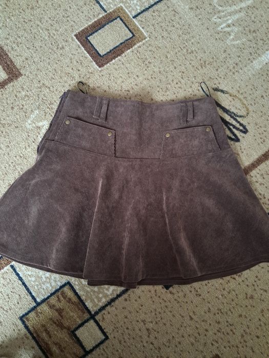 Спідничка жіноча
