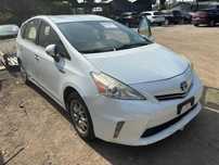 Toyota Prius Plus 11-14 Części