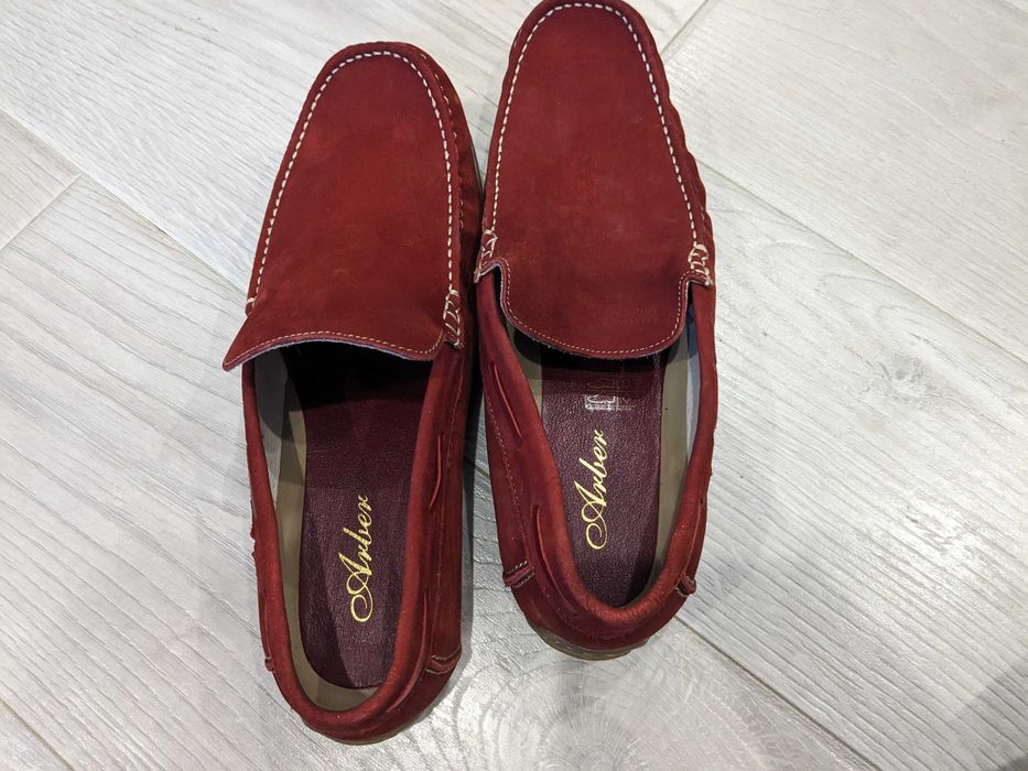 Червоні макасіни. Чоловічі.