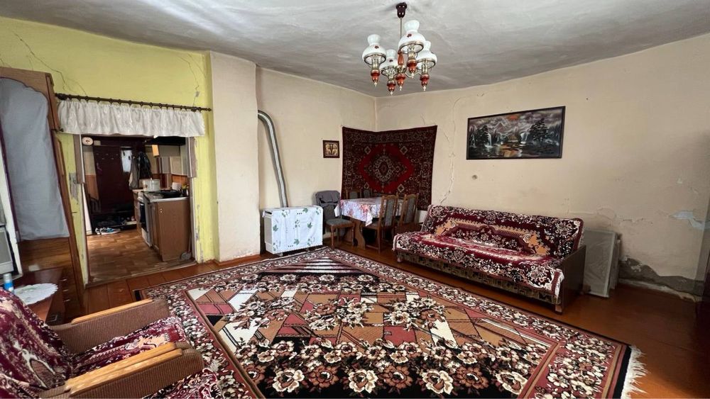 Продаж будинку вул. Львівська