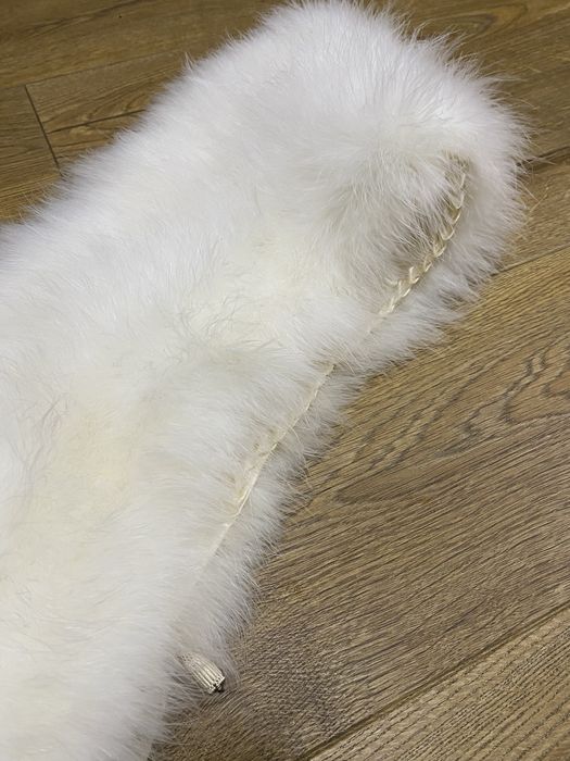 Біла накидка для весільного або вечірнього наряду