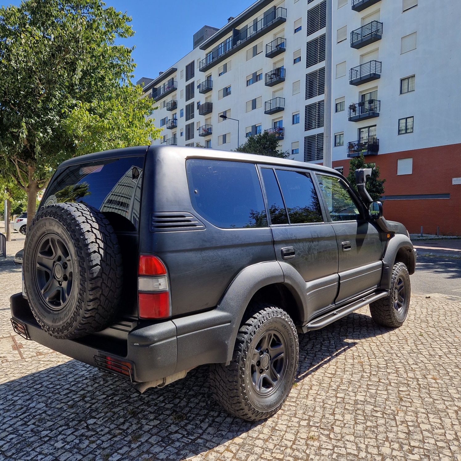 Toyota Land Cruiser KZJ95 100% legalizado e com muitos extras
