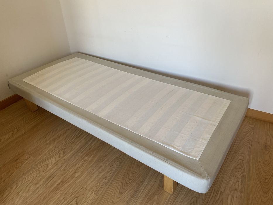 Sommier LYNGÖR solteiro