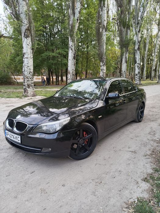 Bmw e60 газ, диски vossen