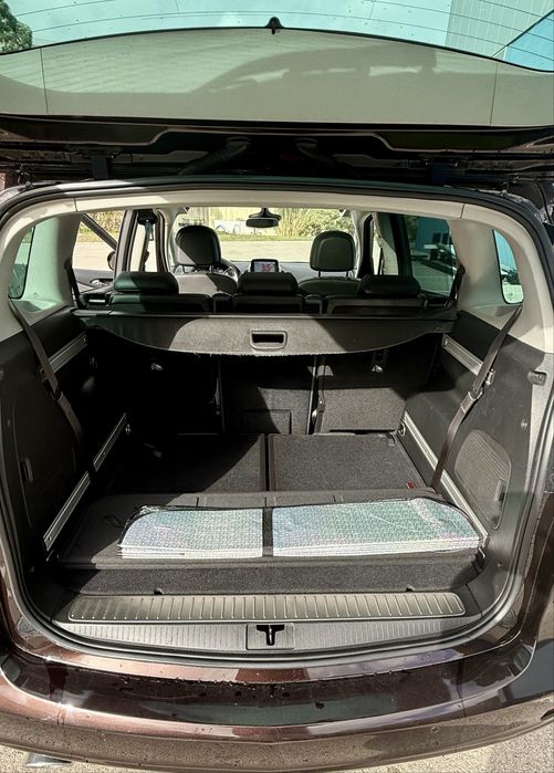 Opel Zafira 2.0 CDTi versão Cosmo - 7 Lugares - Nacional