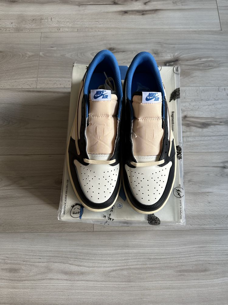 Jordan 1 x Travis Scott x Fragment