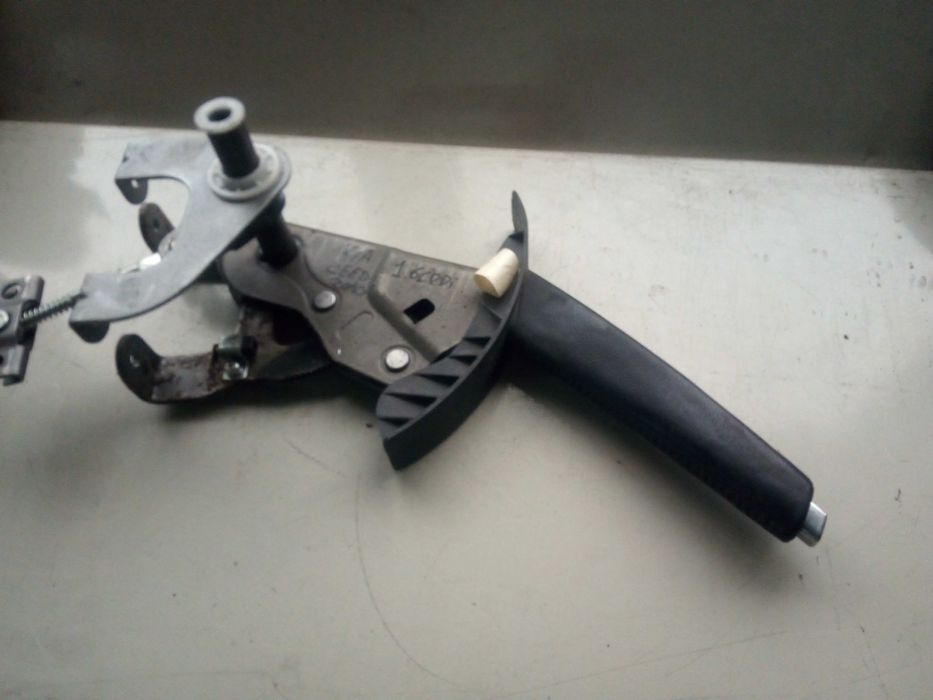 Travão de mão / parque KIA Ceed (ED)