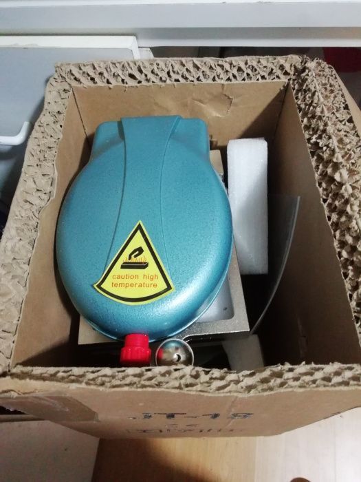 Termoformadora dentaria